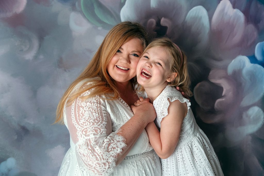 Mom and Daughter at Mommy and Me Sessions Palatine